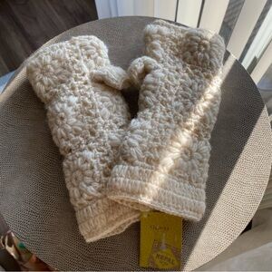 Cream & Multi Colored mitten /fingerless Gloves NWT 2 pair so cute & WARM